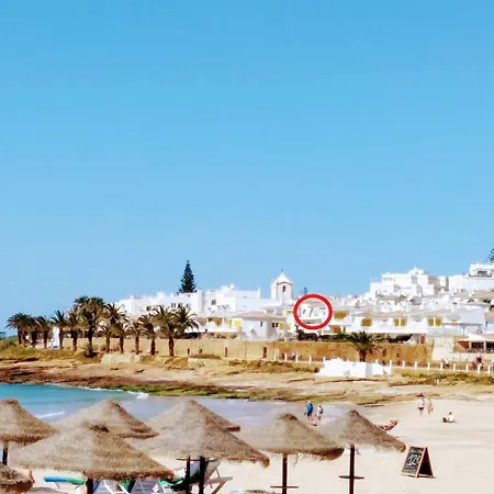 Magnifique Face A L'ocean, Casa Waterside Apartman *